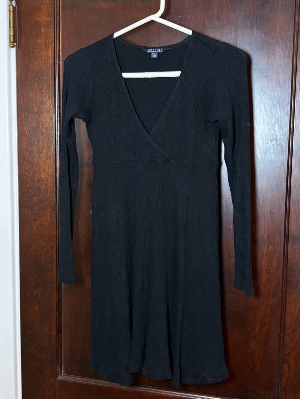 American Eagle Wrap Dress Size Small Soft & Sexy Black Ribbed Knit Long Sleeve